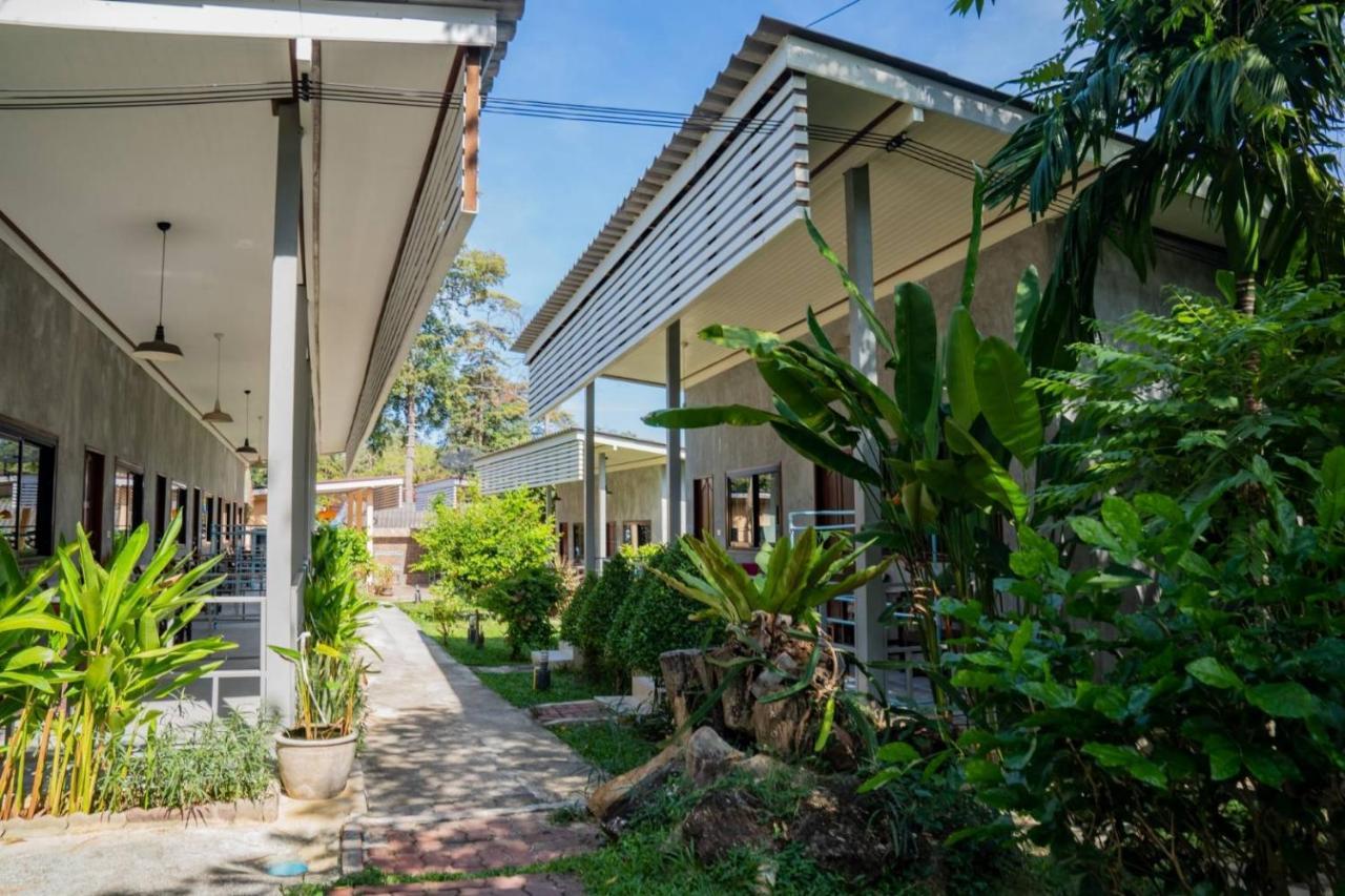Tom Pizza Resort Koh Samet Eksteriør bilde