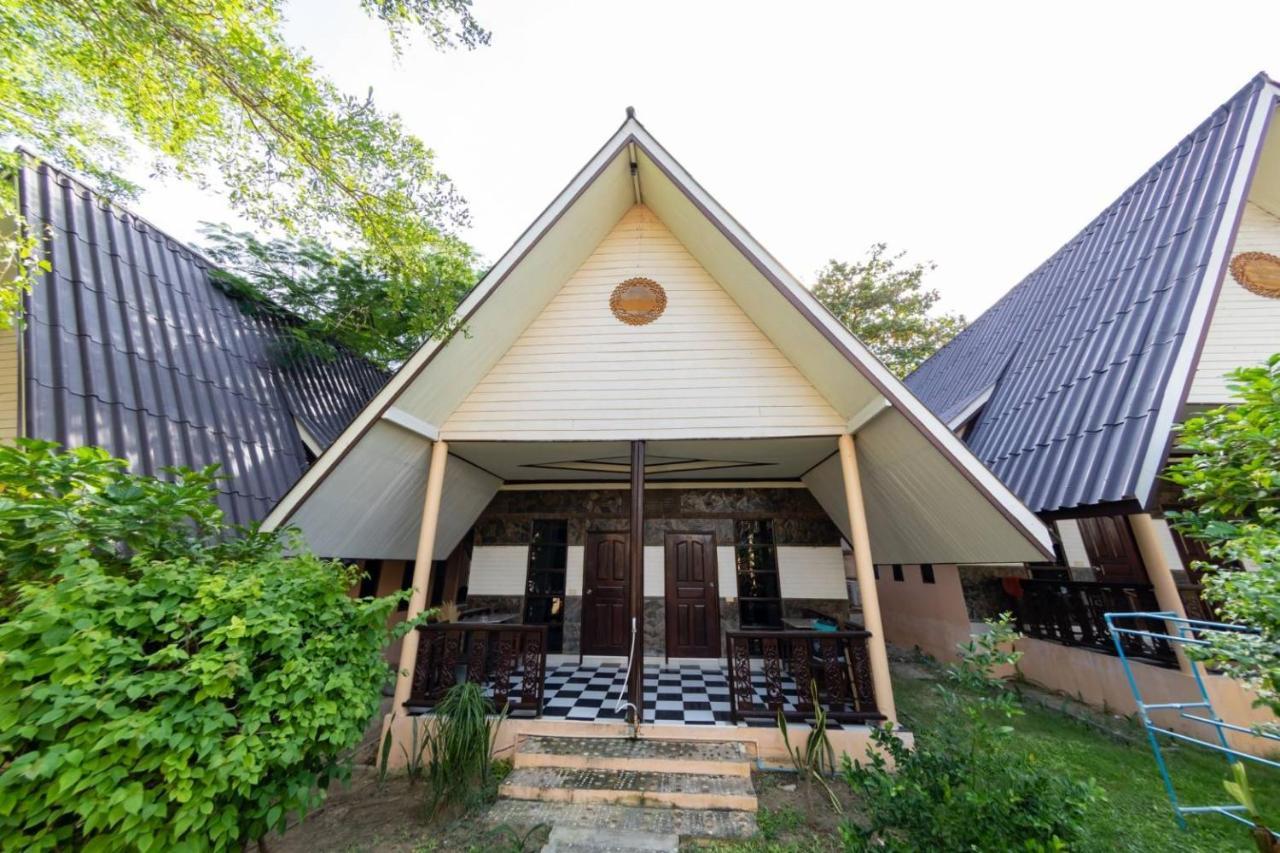 Tom Pizza Resort Koh Samet Eksteriør bilde